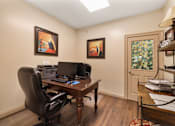 Thumbnail 24 of 36 - Business Center
