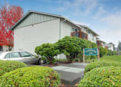 Thumbnail 16 of 18 - Towncenter Exterior