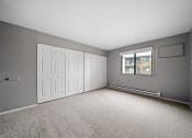 Thumbnail 31 of 40 - spacious bedroom with large closets