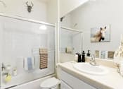 Thumbnail 18 of 22 - glass enclosed shower