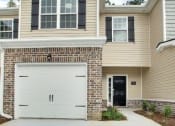 Thumbnail 27 of 28 - Omnia at Richmond Hill Townhomes in Georgia photo of garages