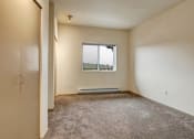 Thumbnail 19 of 28 - carpet, bedroom