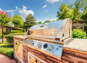 Thumbnail 16 of 27 - Villas at Hannover Apartments in Stockbridge, GA photo of Picnic and BBQ Area