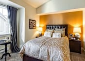Thumbnail 6 of 16 - bedroom with accent wall