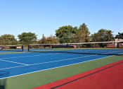 Thumbnail 21 of 30 - tennis court at Fox Hills Glens apartments