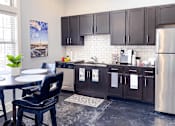 Thumbnail 6 of 11 - kitchen with Shaker cabinets