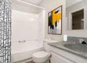 Thumbnail 5 of 15 - bathroom in apartment