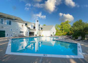 Thumbnail 23 of 31 - swimming pool at Drakes Pond Apartments