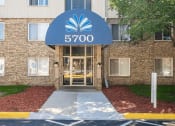 Thumbnail 21 of 22 - exterior of leasing office at fountains in the park