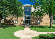 Thumbnail 17 of 22 - exterior of apartment building at fountains in the park