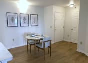 Thumbnail 4 of 23 - dining area at Fenton MI apartments