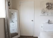 Thumbnail 5 of 12 - bedroom with Walk-In Closets
