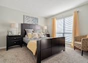 Thumbnail 19 of 33 - spacious second bedroom