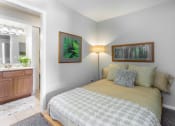 Thumbnail 7 of 30 - Studio bedroom at Versailles on the Lakes Oakbrook*, Illinois