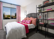 Thumbnail 15 of 39 - a bedroom