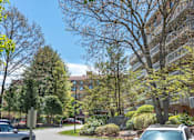 Thumbnail 17 of 28 - Kimball Court Grounds