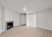 Thumbnail 10 of 17 - Livingroom