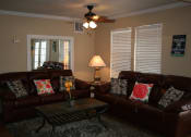 Thumbnail 12 of 14 - Interior