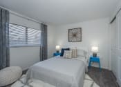 Thumbnail 15 of 21 - Beautiful Bright Bedroom With Wide Windows at Deerfield Crossing Apartments, Lebanon, OH