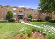 Thumbnail 27 of 34 - Exterior View at Woodlee Terrace Apartments, Woodbridge