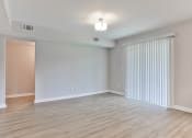 Thumbnail 4 of 69 - Livingroom