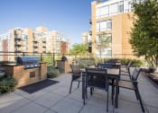 Thumbnail 14 of 28 - Grilling area