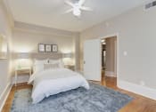 Thumbnail 10 of 11 - Bedroom