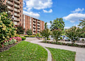 Thumbnail 5 of 49 - Green Sprawling Lawn Area at Columbia Pointe, Columbia