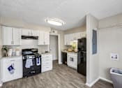 Thumbnail 7 of 37 - Kitchen with appliances
