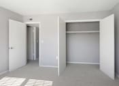 Thumbnail 30 of 31 - Closet