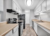 Thumbnail 18 of 19 - Classic Kitchen Willow Woods