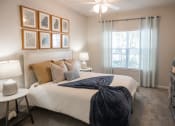 Thumbnail 10 of 28 - bedroom