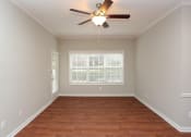 Thumbnail 6 of 31 - Vacant Living Room at Park Summit Apartments, Georgia, 30033