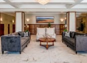 Thumbnail 15 of 34 - Lobby area with seating