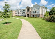 Thumbnail 27 of 29 - Exterior at Verandas at Taylor Oaks Apartments in Montgomery, AL