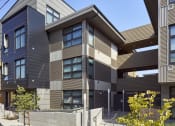 Thumbnail 11 of 12 - Exterior side entrance