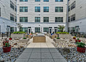 Thumbnail 47 of 65 - Courtyard with seating at The View at Old City, Philadelphia, PA