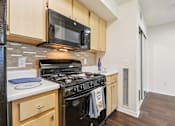 Thumbnail 18 of 41 - Kitchen Appliances at University Park Apartments, Florida