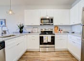 Thumbnail 13 of 29 - Modern Kitchen at Midtown Row, Montgomery, 36106