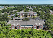 Thumbnail 33 of 35 - Aerial community View at Southaven Pointe Apartments, Southaven, MS
