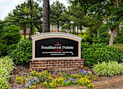 Thumbnail 23 of 35 - Front View at Southaven Pointe Apartments, Southaven, MS