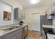 Thumbnail 8 of 21 - Kitchen at Spotswood Commons, Williamsburg  