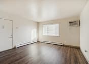 Thumbnail 15 of 20 - Living Room