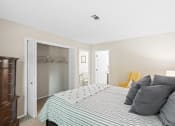 Thumbnail 11 of 16 - Bedroom