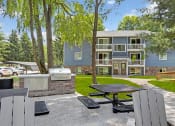 Thumbnail 12 of 20 - Outdoor Grill and Picnic Area