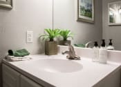 Thumbnail 14 of 23 - Bathroom