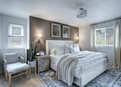 Thumbnail 4 of 22 - Bedroom