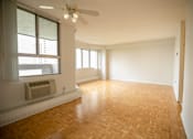 Thumbnail 17 of 20 - Living Area