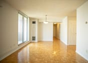 Thumbnail 23 of 23 - Suite Interior