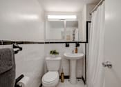 Thumbnail 16 of 59 - Quebec House studio model refreshed bathroom